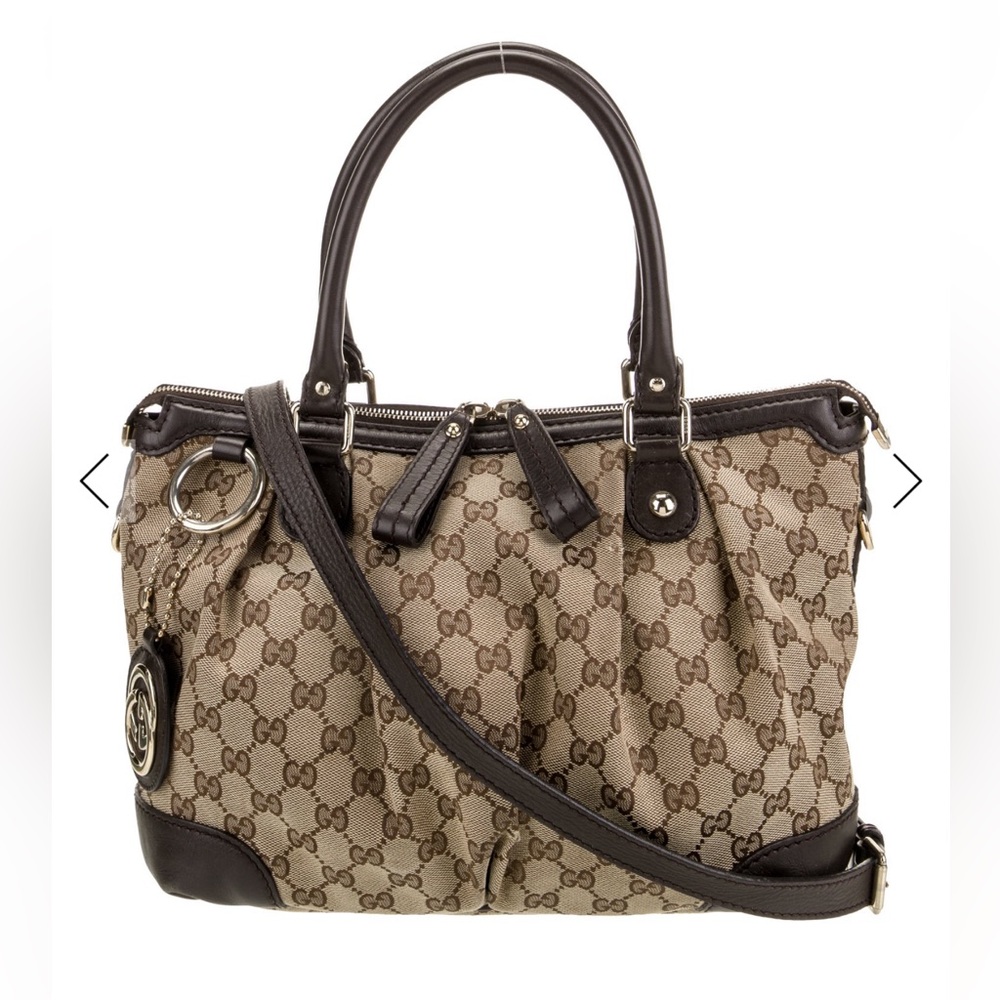 Gucci Canvas Sukey Handbag Zip Closure Adjustable Strap